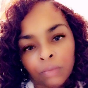 Meet your Posher, Lynnette